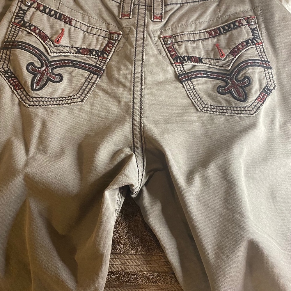 Men Rock Rival Cargo Shorts - Picture 2 of 16